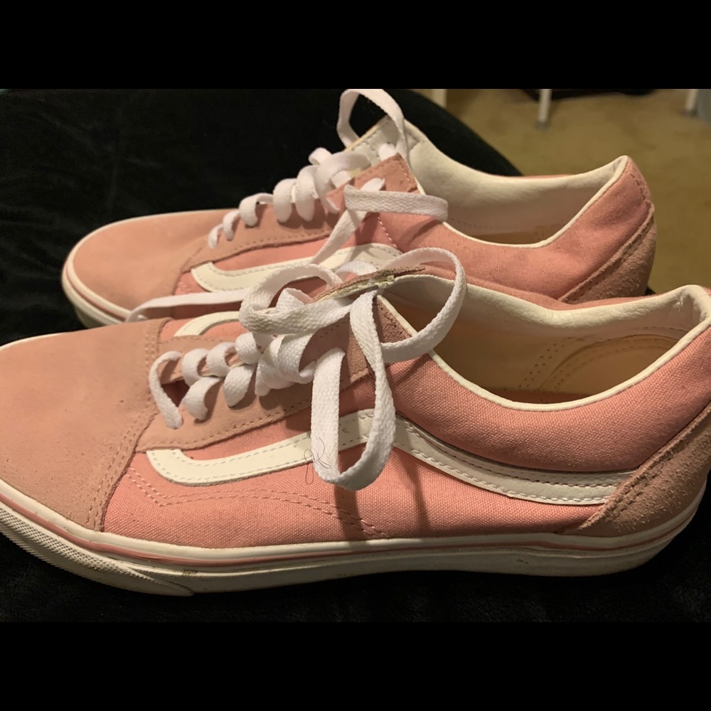 Vans - Picture 2 of 3